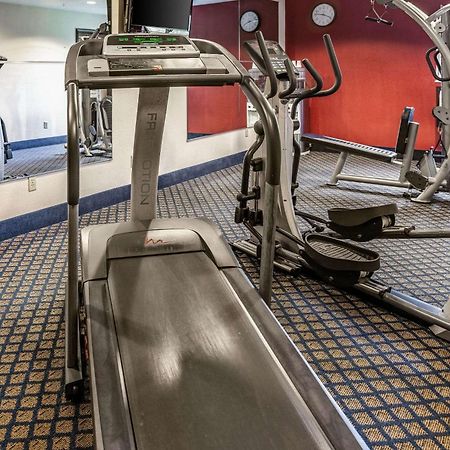 Quality Inn & Suites Seville Eksteriør billede