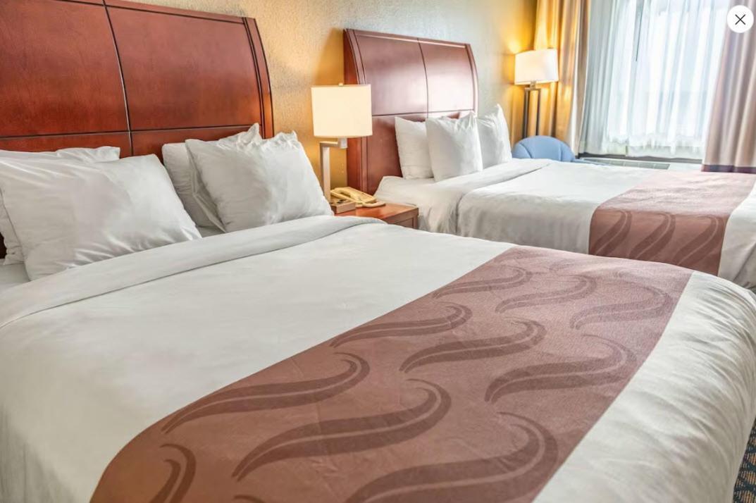 Quality Inn & Suites Seville Eksteriør billede