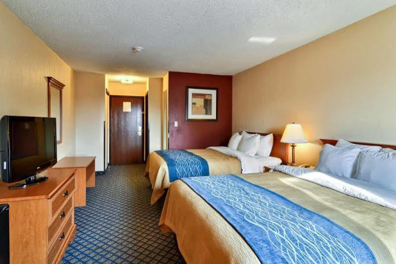 Quality Inn & Suites Seville Eksteriør billede